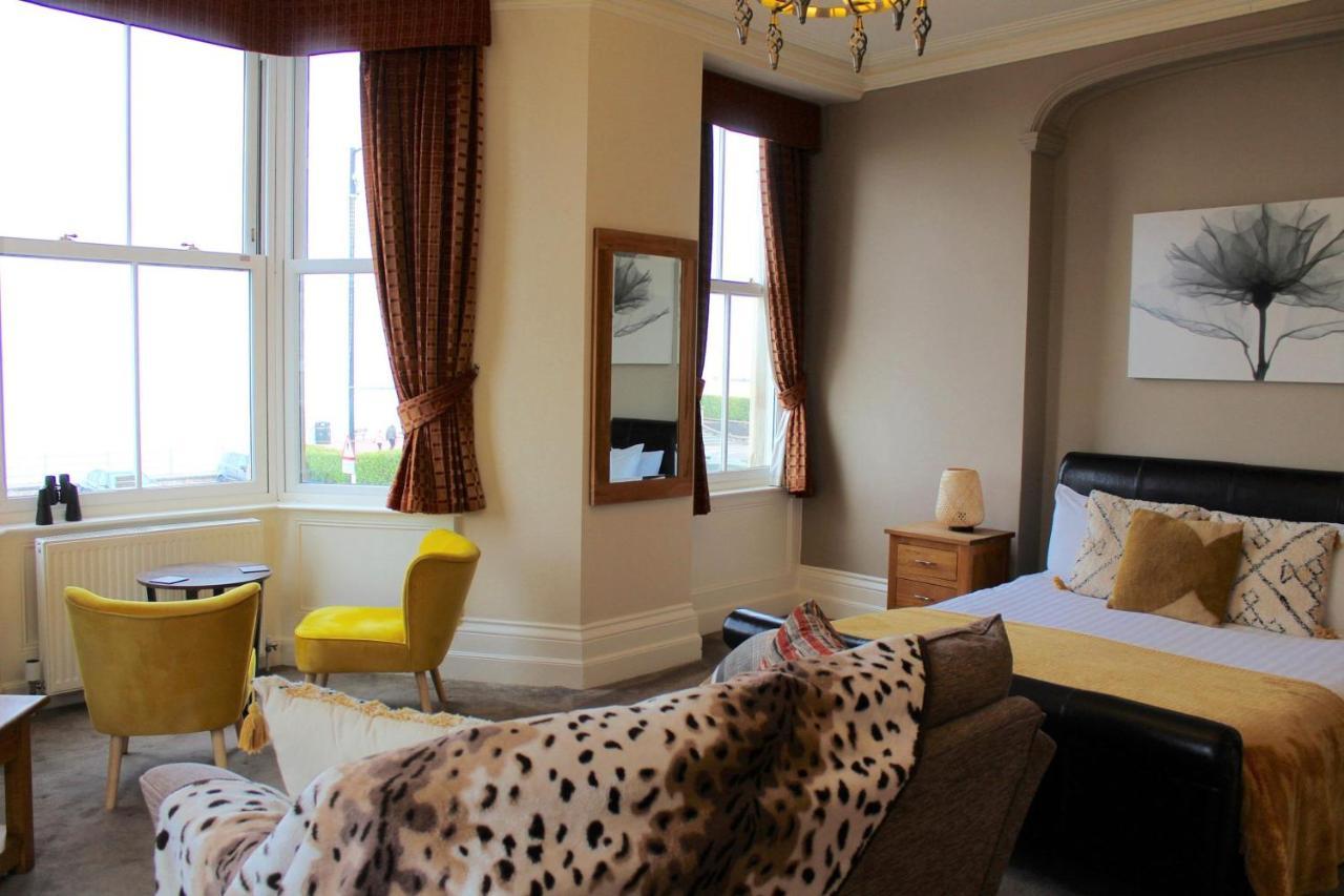 The Crown Hotel Morecambe Exteriör bild